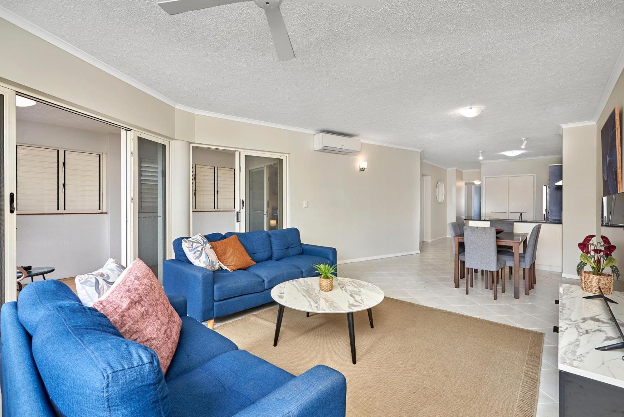 North Cove Waterfront Suites Cairns Exterior foto